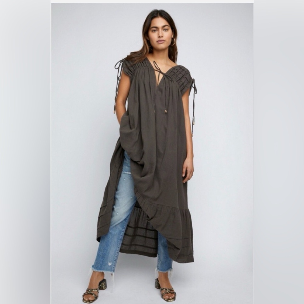 NWT Free People In The Mood For This Midi Dress X-Small XS Blacksand New